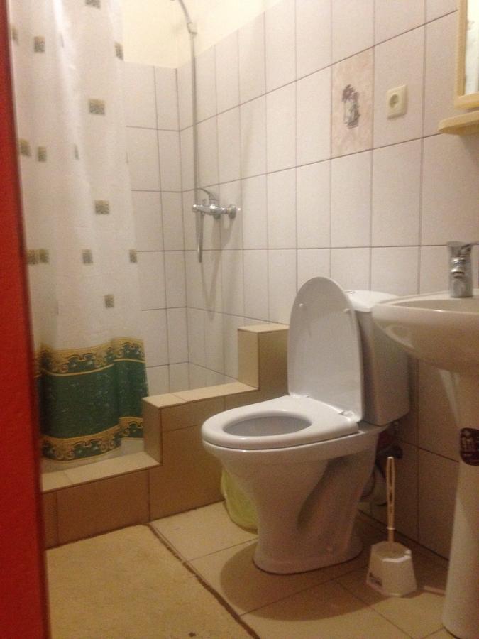 Изабелла Hotel Pitsoenda Buitenkant foto